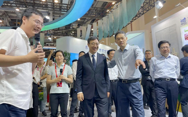 兩個(gè)博覽會(huì)，清聽聲學(xué)展區(qū)